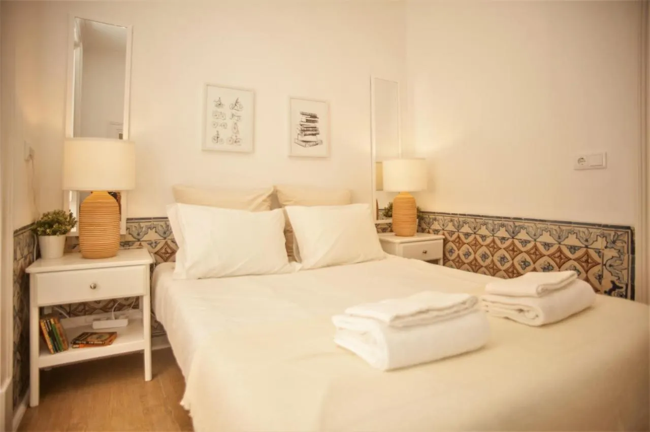 My Fair Lisbon - Apartment Principe Real With Terrace 0*,  Portugalsko