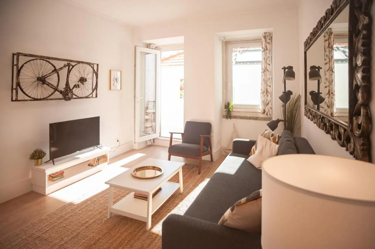 My Fair Lisbon - Apartment Principe Real With Terrace 0*,