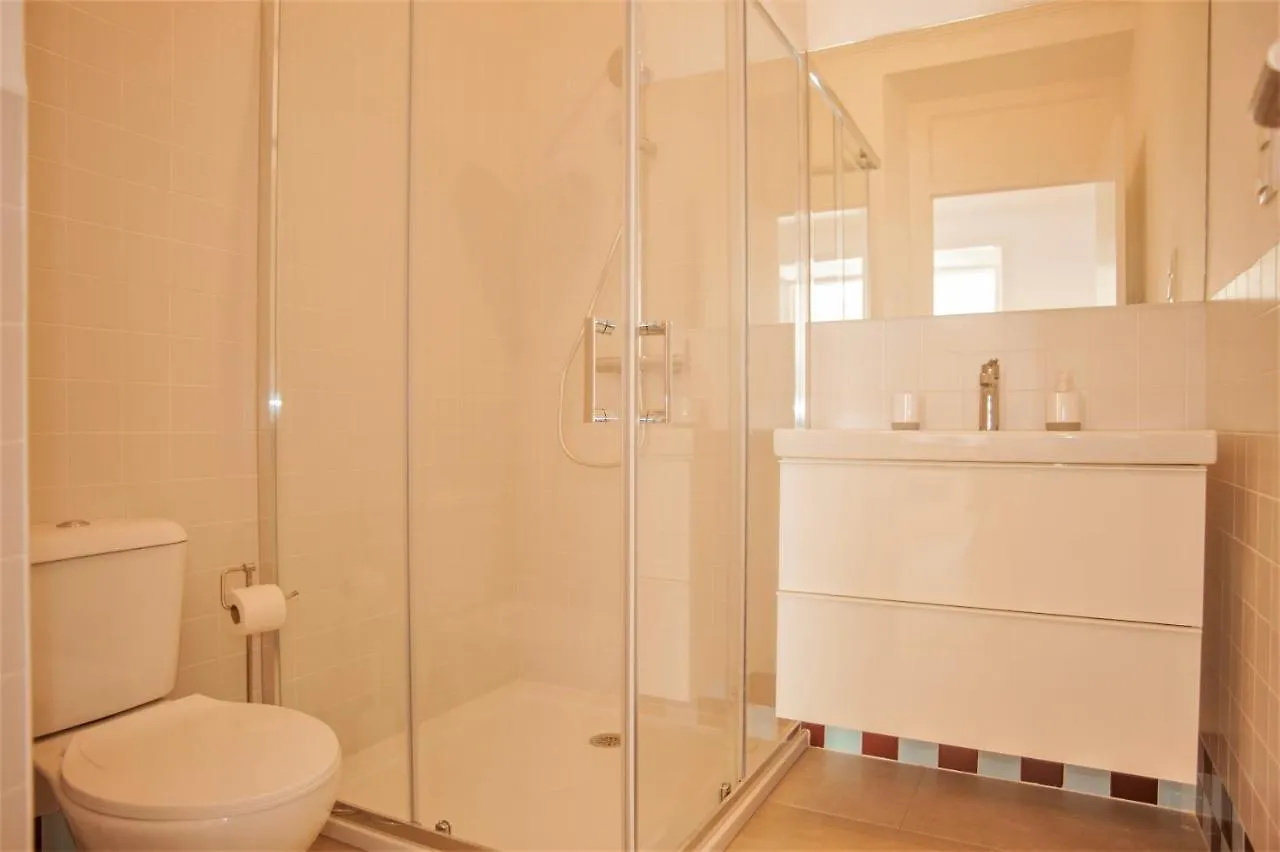 My Fair Lisbon - Apartment Principe Real With Terrace