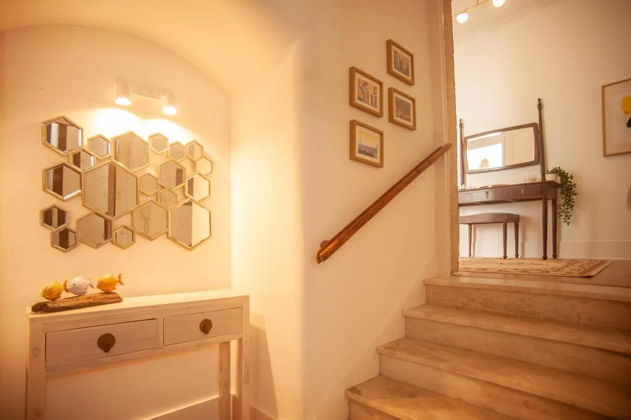 My Fair Lisbon - Apartment Principe Real With Terrace