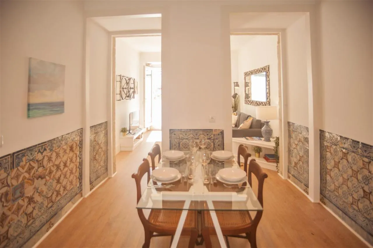 My Fair Lisbon - Apartment Principe Real With Terrace