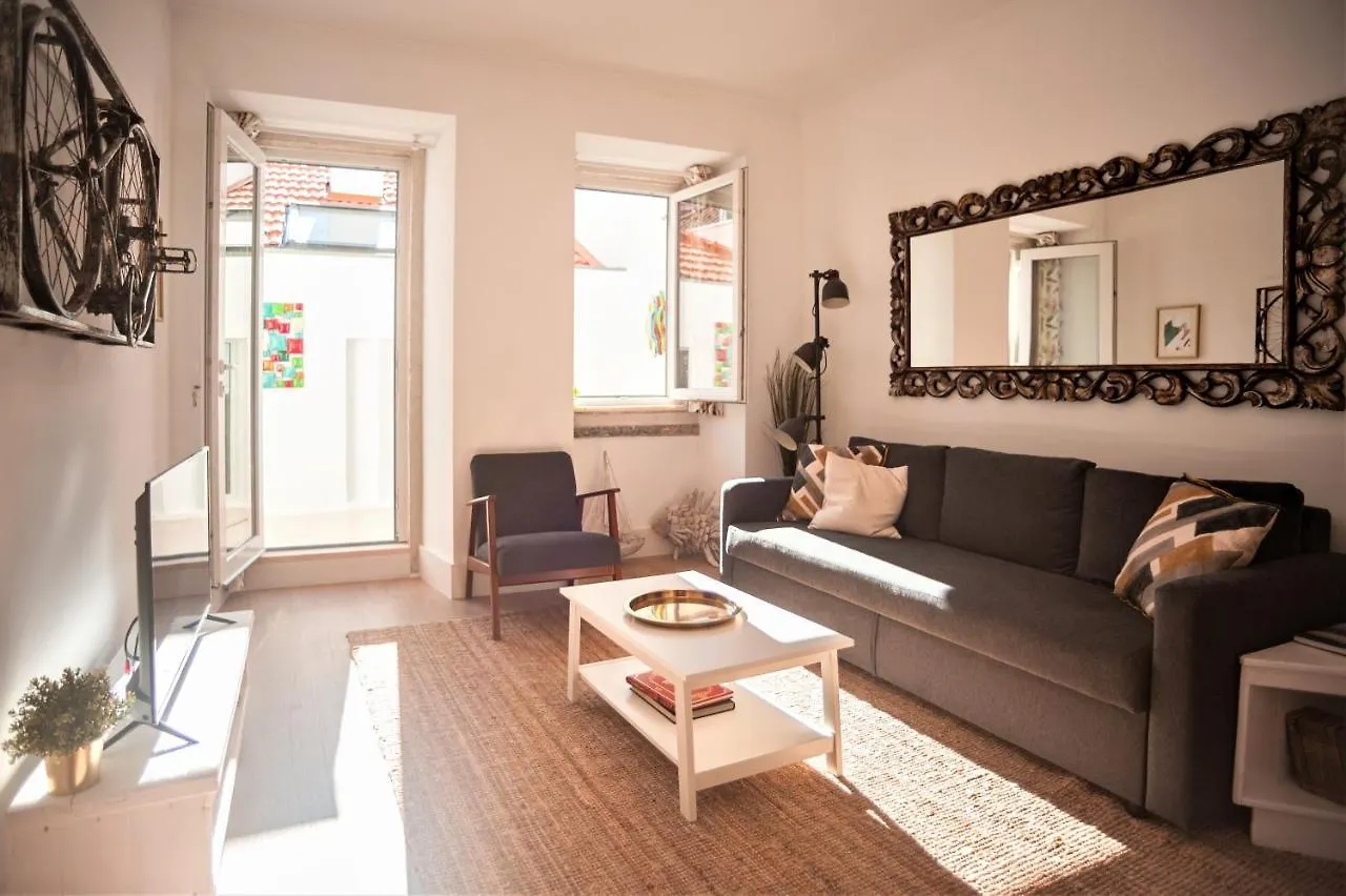My Fair Lisbon - Apartment Principe Real With Terrace 0*,  Португалия
